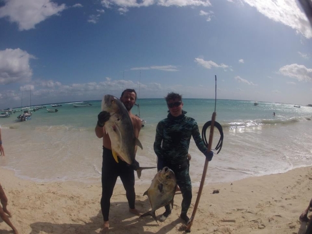  Pesca con l'arpione 